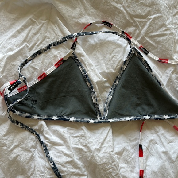 Jolyn Triangle Amerikah 2X - Picture 2 of 7